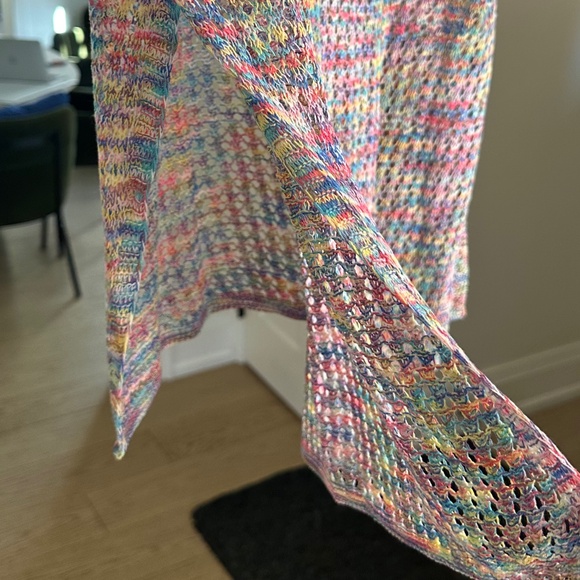 NWT KATE HEWKO Multicolour Crochet Sheer Tee with Side Slits- One Size Fits Most - Picture 8 of 16